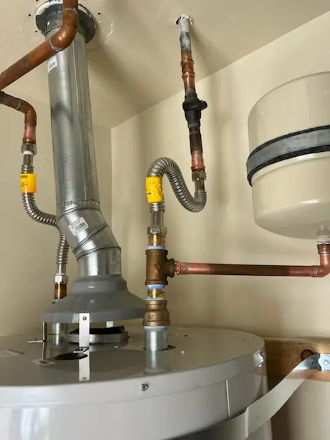 Water heater installation and plumbing repair in Hunters Chase